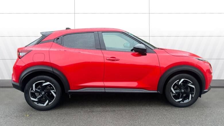 Nissan Juke 1.0 DiG-T 114 N-Connecta 5dr Petrol Hatchback